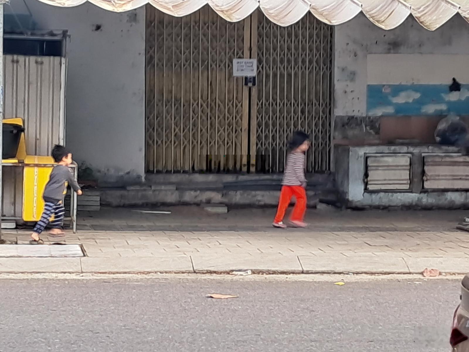 Cho thuê mặt tiền kinh doanh + chỗ ở