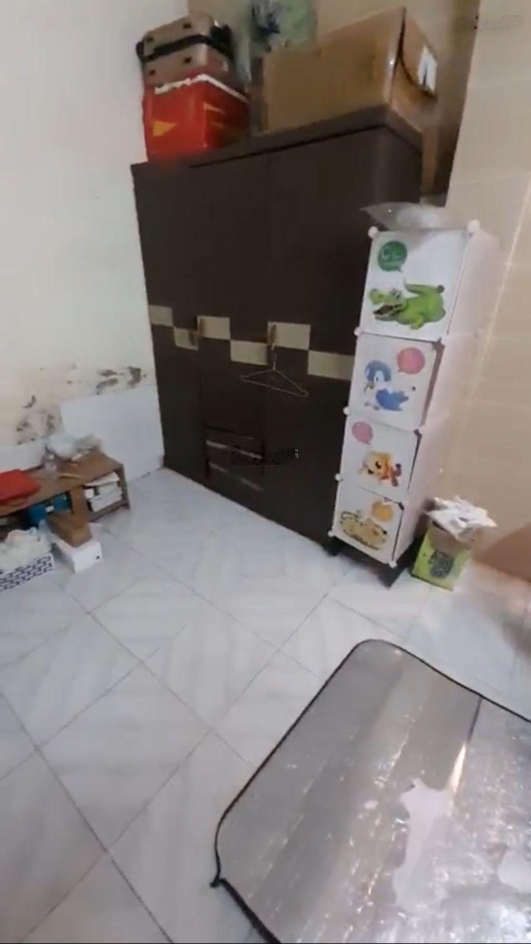 Chính chủ cho thuê nhà riêng 1 tầng khép kín, có gác xép, phố Thanh Nhàn vào ở ngay, 4tr/tháng