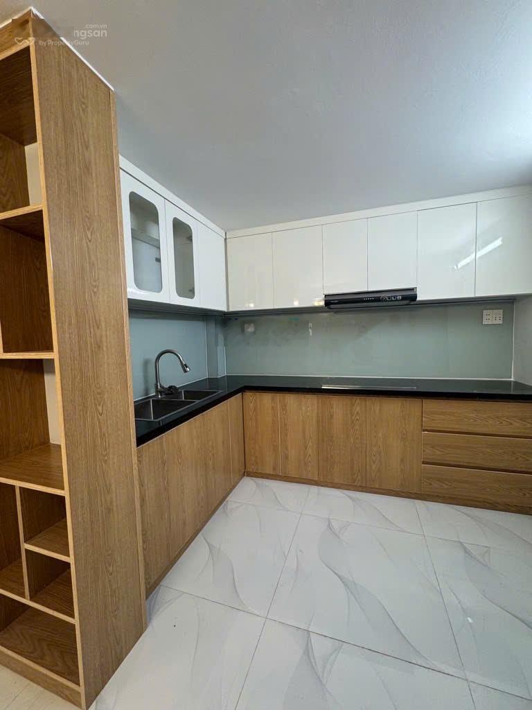 Phú Nhuận, nhà đẹp ở ngay, 5 tầng, 5PN, 53m2, gần MT Hoàng Diệu - Nguyễn Văn Trỗi, 7.98 tỷ