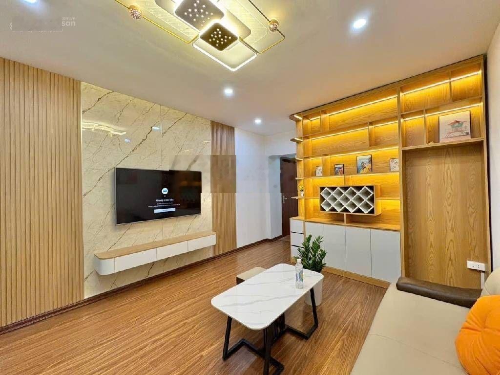 Hiếm tập thể Phương Mai lô góc 2 thoáng