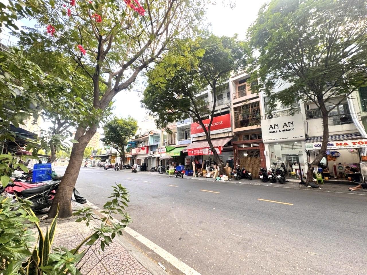 Bán nhà 4 tầng mặt tiền kd đ.Nguyễn Cảnh Chân, Q.1- hdt đều 300tr/năm- vị trí siêu đắc địa đẹp