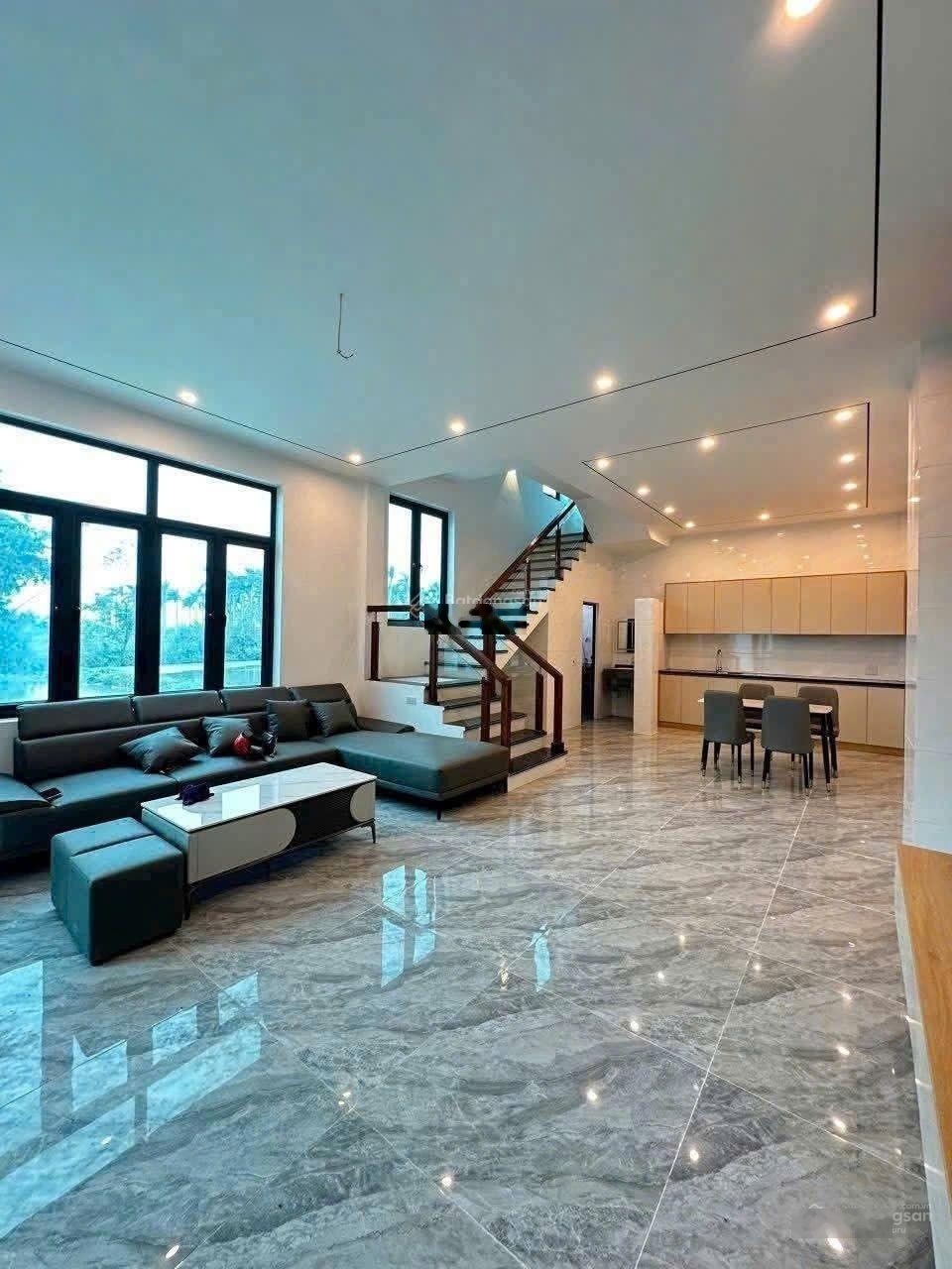 Bán nhà mới: Đường Số 18, Gò Xoài, phường Bình Hưng Hòa, Quận Bình Tân. DT 5 x 15m, giá 5.6 tỷ