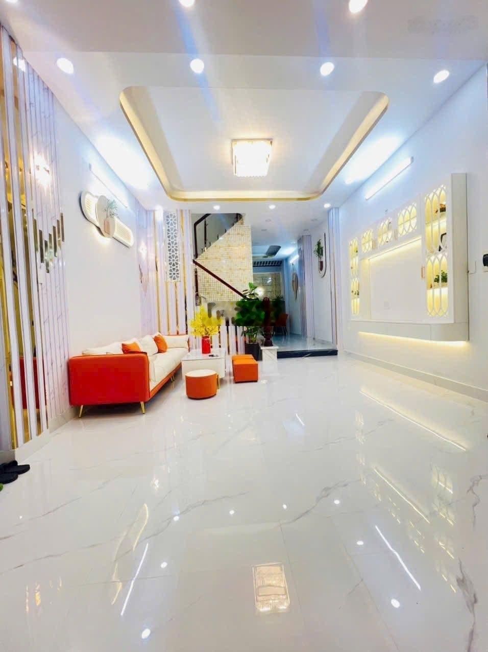 Bán Nhà HXH Nguyễn Thị Tần - 54m2 - Nhà Mới Ở Ngay - Chỉ Nhỉnh 6 Tỷ