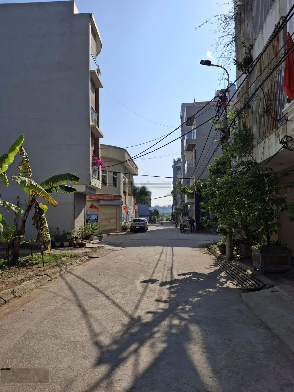 Cần bán 80m2 đất dịch vụ Pheo Đẫy, Ba Ra Tân Lập(sát khu đô thị Tân Tây Đô)