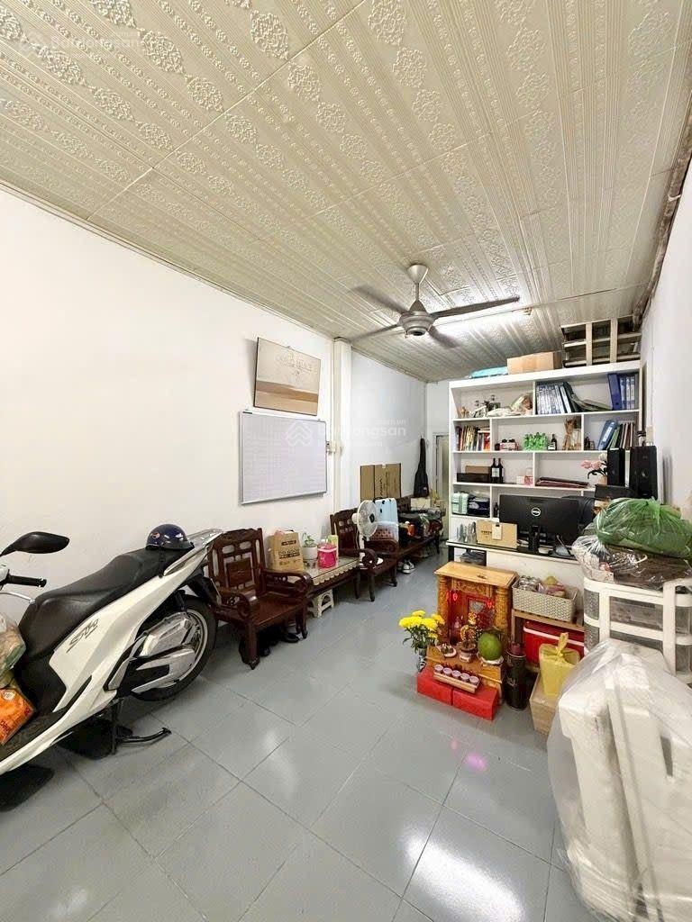 Xe hơi đậu sát nhà,SHR,Nở hậu tài lộ2 tầng HOÀNG VĂN THỤ,P15, PHÚ NHUẬN ,Dtích:48m2 (4 x 16)