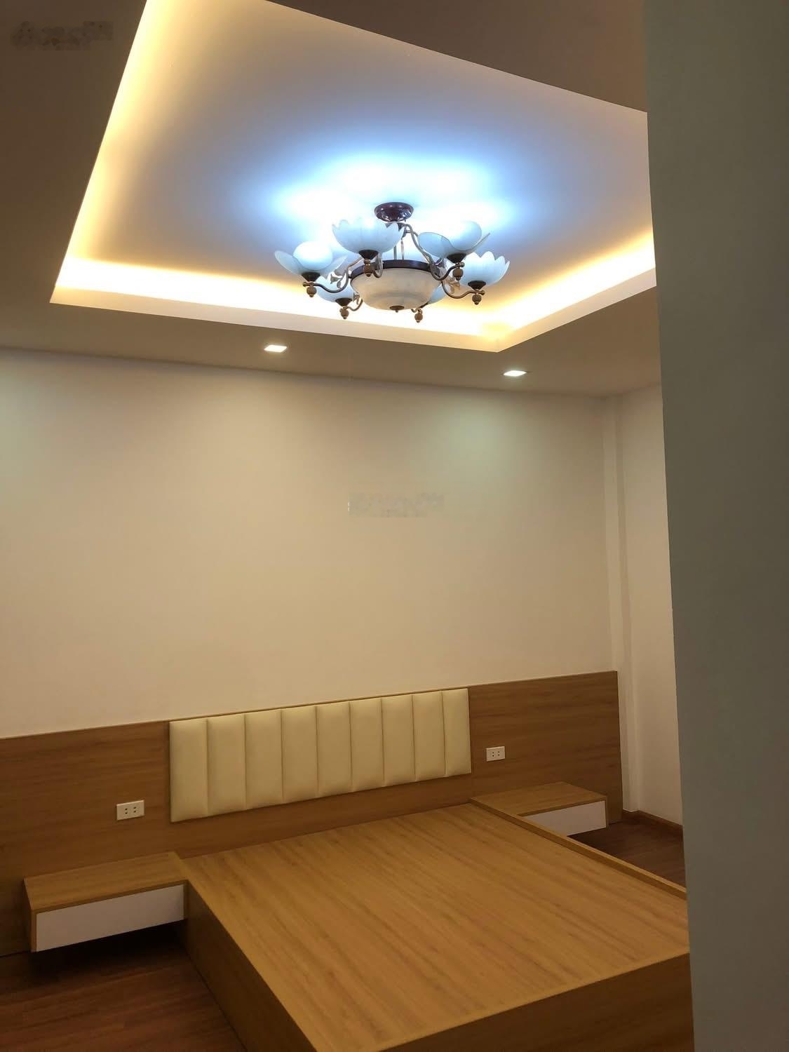 Cho thuê căn hộ Học Viện Quốc Phòng, đường Xuân Tảo, 136m2, căn góc 3PN, đủ đồ, 15tr/th. 0984536699