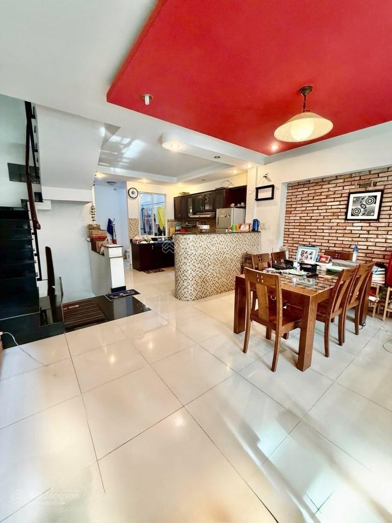 Bán Nhà 4 Tầng BTCT, Hẻm Xe Hơi Thông, Đường Lạc Long Quân, Quận Tân Bình, Chỉ 9.4 Tỷ TL