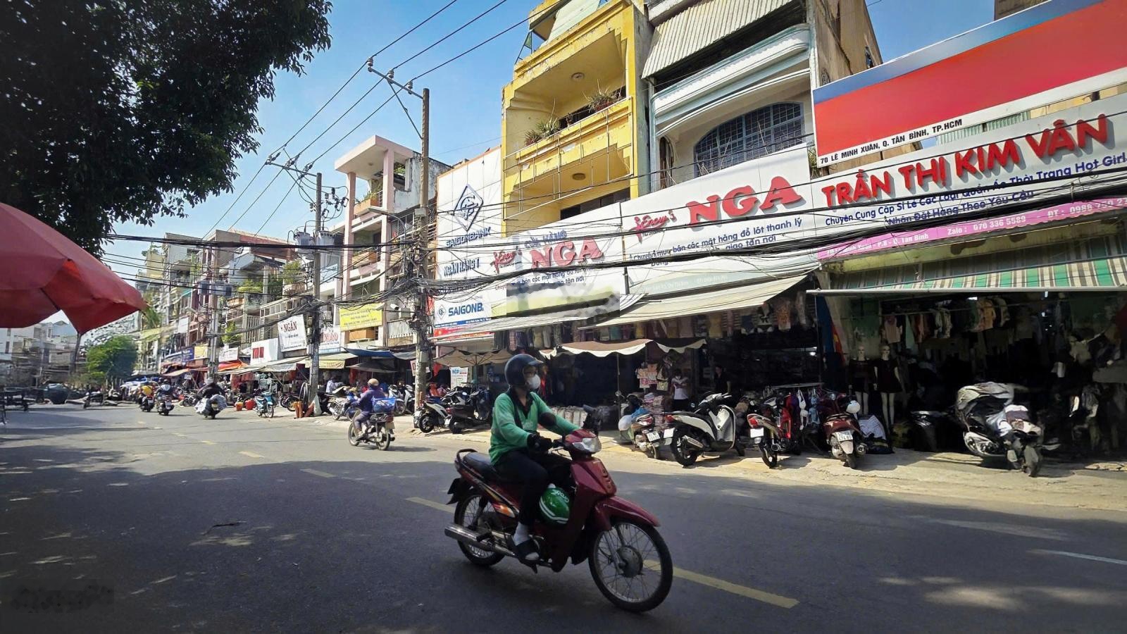 Cho thuê mặt bằng 70 lê minh xuân tại chợ tân bình dt 4x18.5m