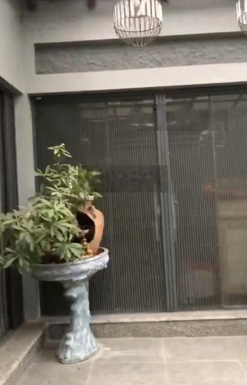 Chính chủ cần bán nhanh Trang trại rộng hơn 3.000m2, có nhà, có sổ đầy đủ. LH 0914998685