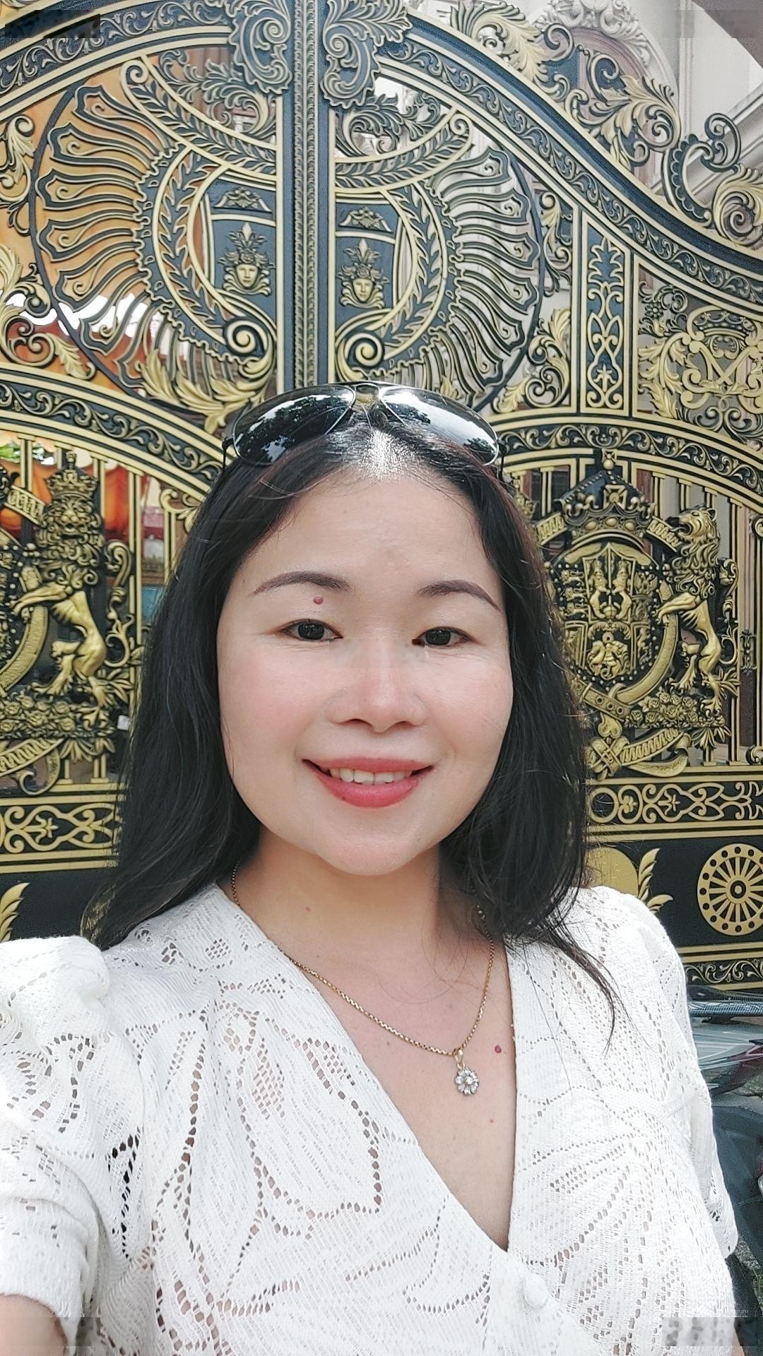 Bán nhà mặt phố 4 tầng vị trí kinh doanh vip.