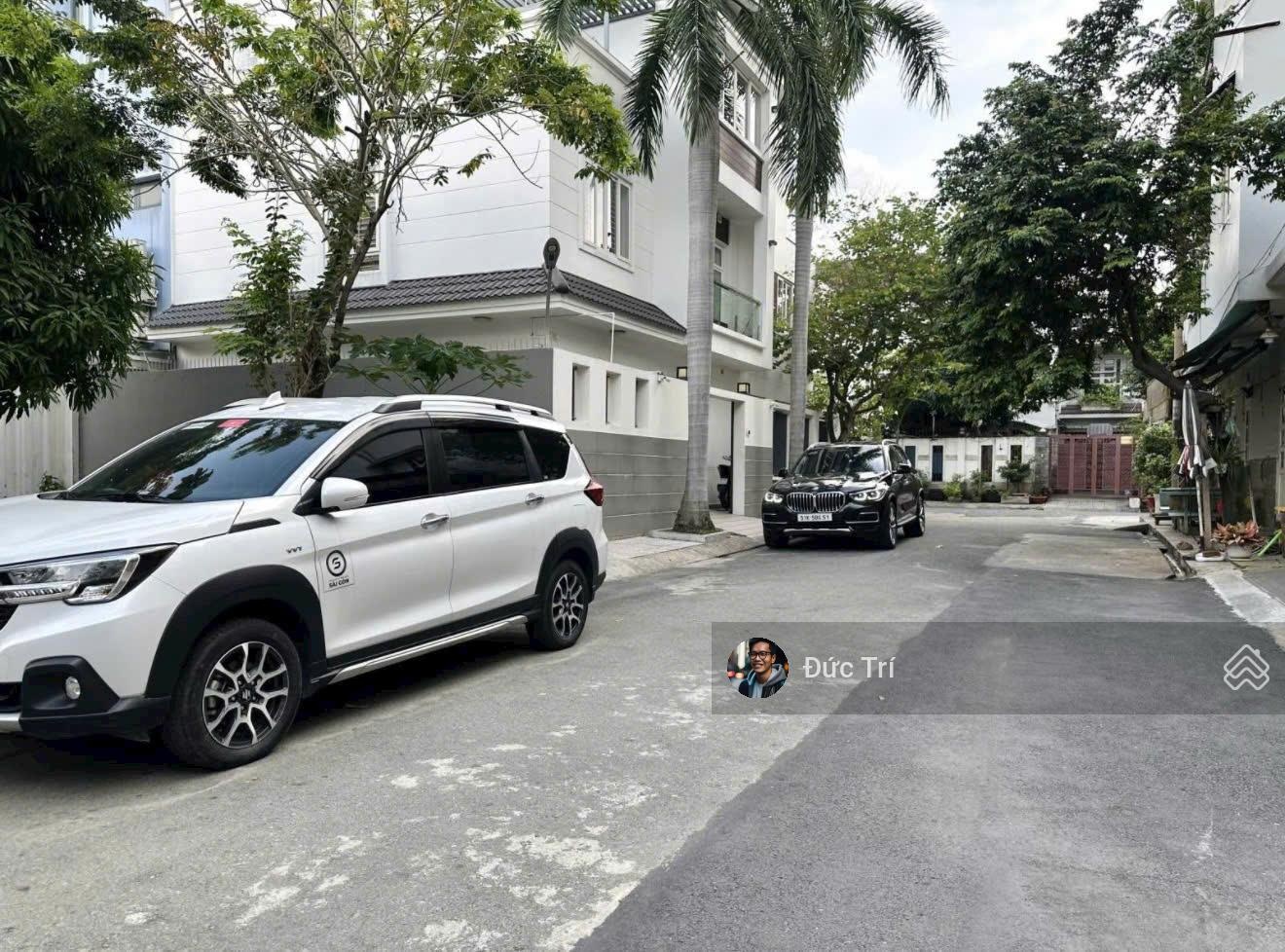 Rẻ nhất! Biệt thự view sông Sài Gòn - khu vip Bình Thạnh - DT 8m x 18m| 4 tầng | HĐT 60tr| 20 tỷ