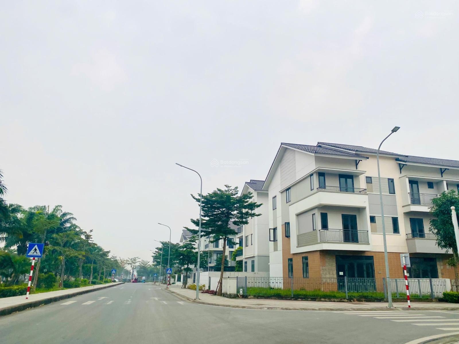 Bán biệt thự Centa Riverside, Hữu Nghị, Phù Chẩn, Từ Sơn, Bắc Ninh,225m2