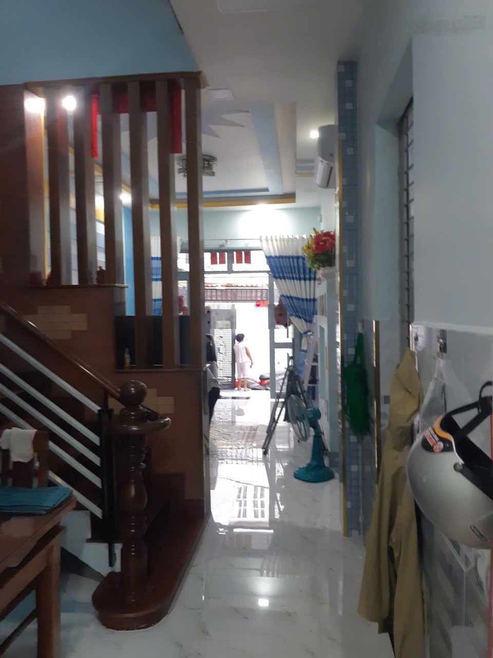 Nhà 4 tầng, 72m2, căn góc thoáng, hẻm 4m thông, gi.á rẻ.