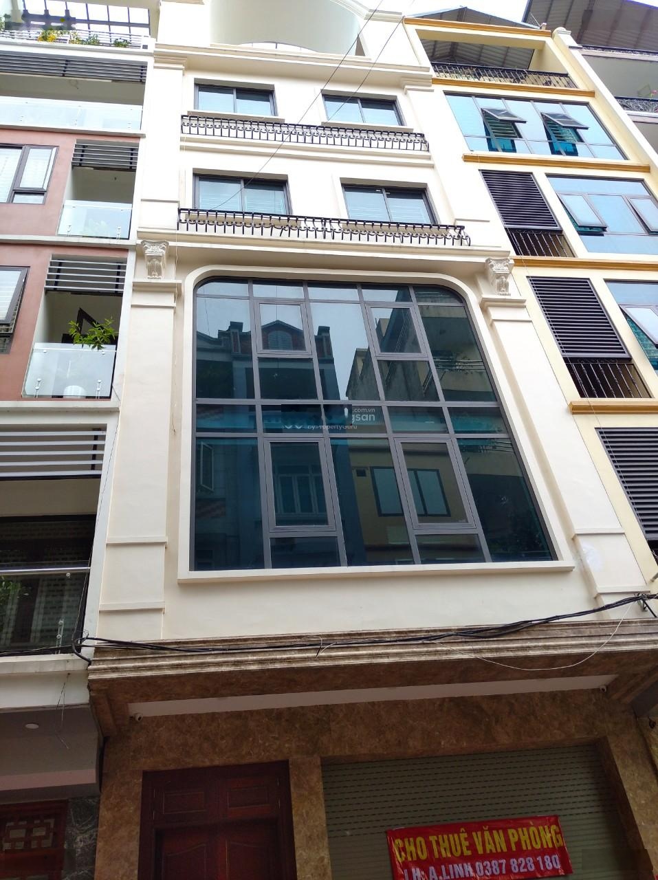 Cho thuê nhà khu phân lô đường rộng 9m, số 108 Cự Lộc, 90m2 6 tầng, thông sàn, thang máy, giá 60 tr