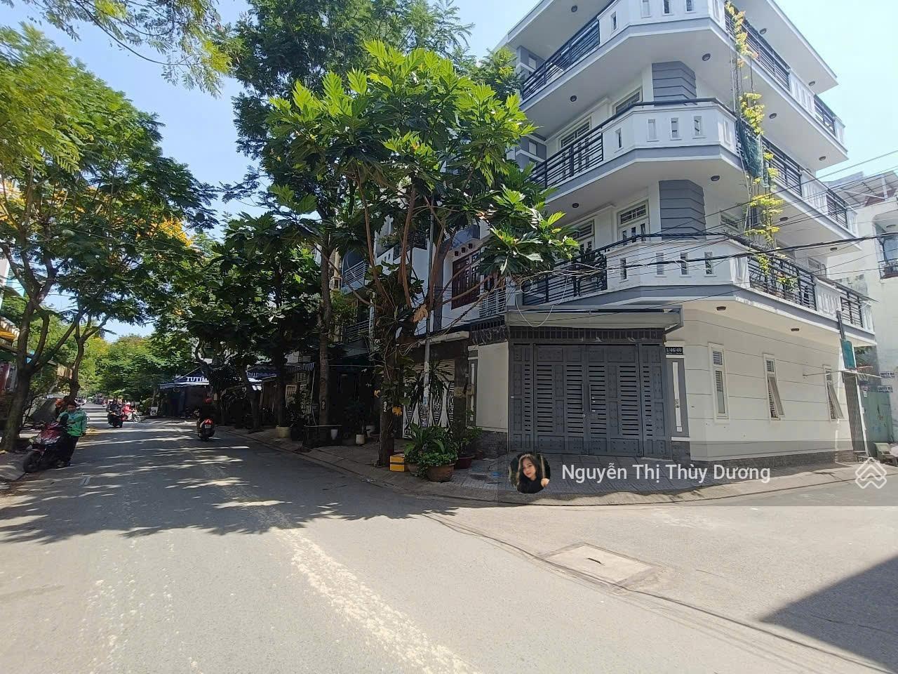 Bán nhà c4 tiện xây mới, ngang khủng 10m sát ĐH Văn Lang p.13 Bình Thạnh, 90m2