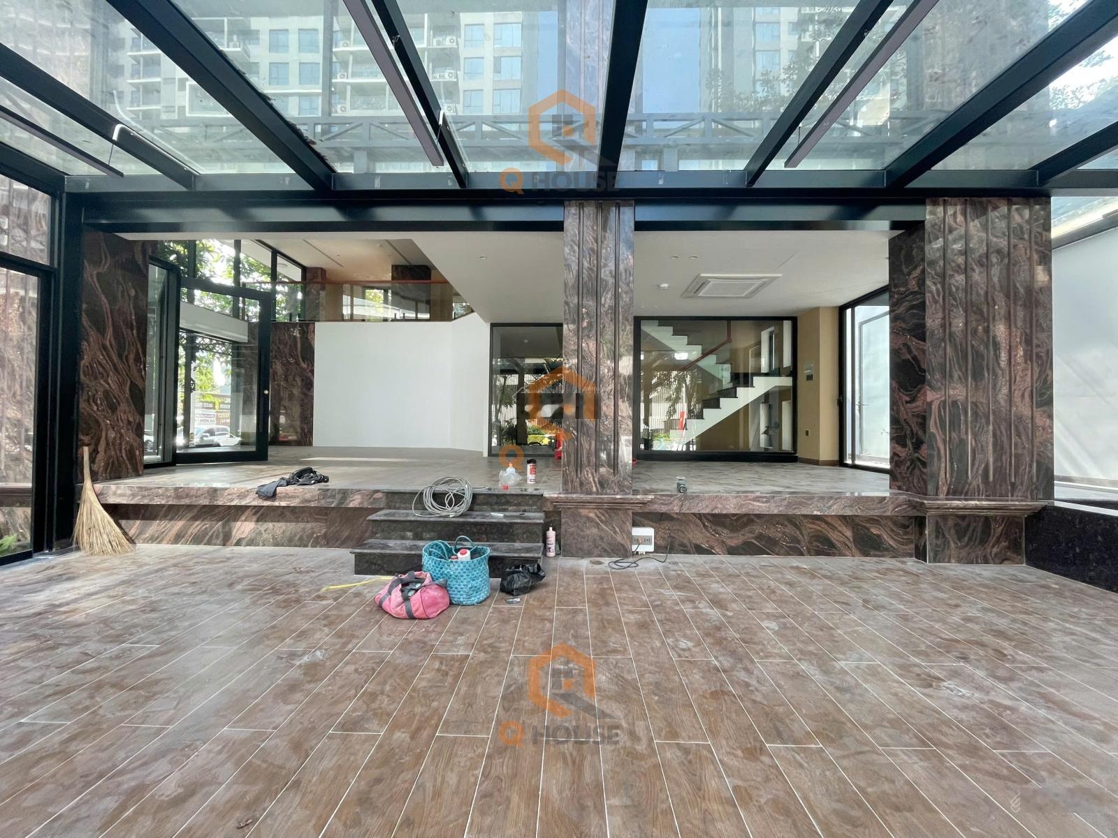 Cho thuê "Căn Góc" mặt tiền Sầm Uất đường Tạ Hiện P.Thạnh Mỹ Lợi, 130 triệu/tháng