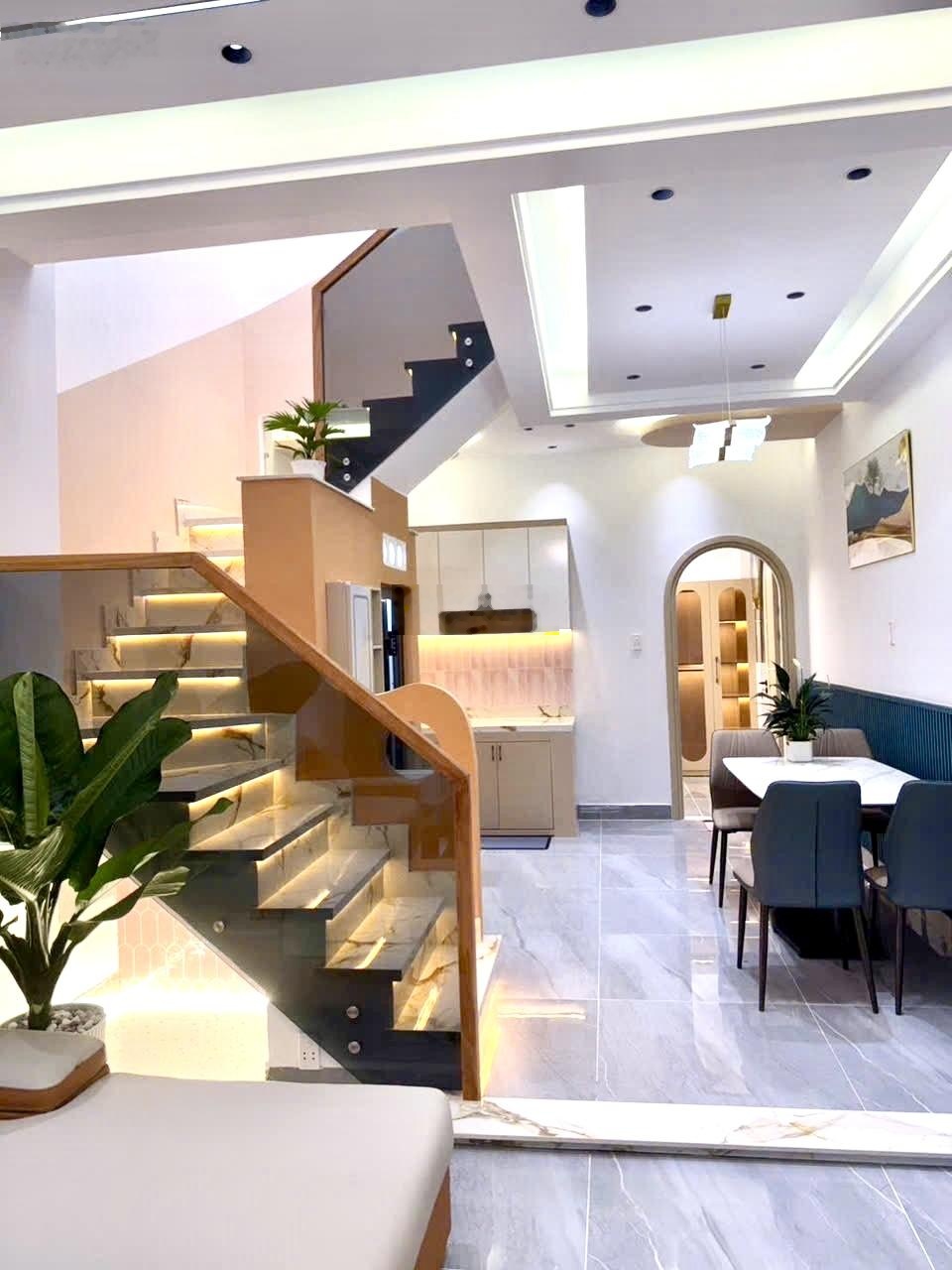 Nhà mới giáp Tân Phú, gần Aeon, 56m2 - 3PN (1PN trệt) đường xe hơi 6m thông, chỉ 5.65 tỷ