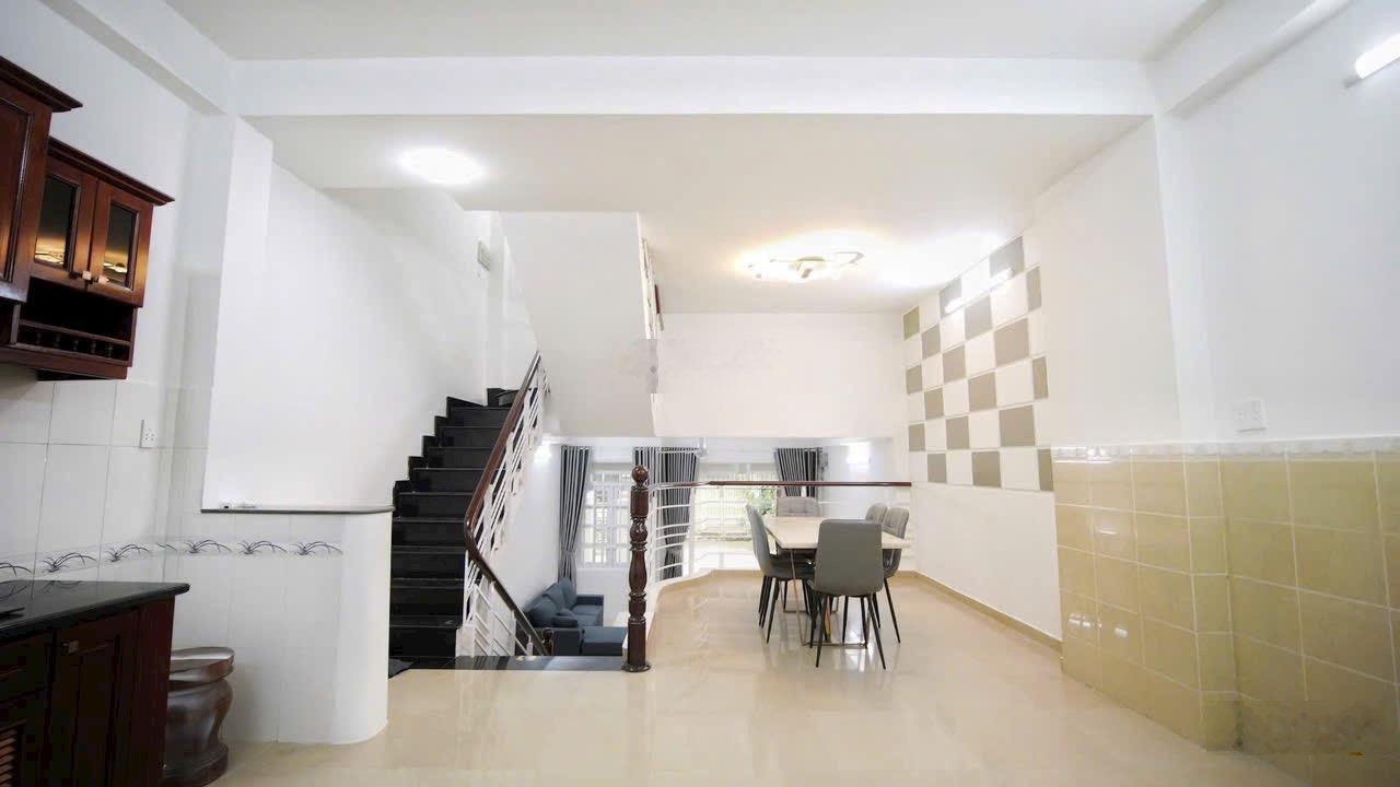 Hot! bán gấp nhà 4.5 tầng 5x16m, 13.5 tỷ, đường số khu dân cư vip hoàng quốc việt q7 kế phú mỹ hưng