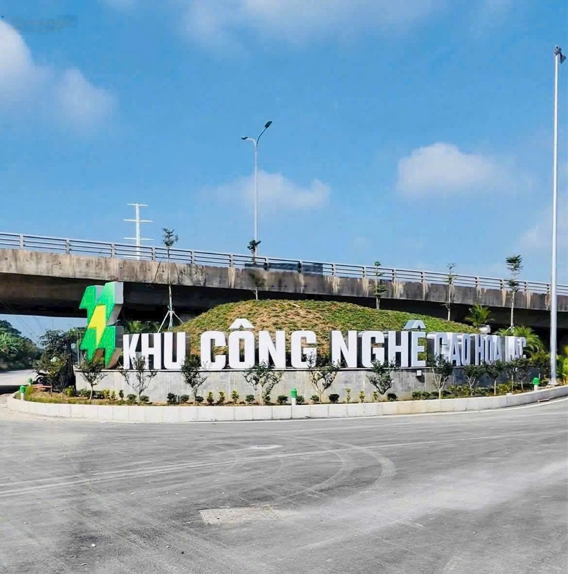 Nhà đầu tư đừng bỏ lỡ! tặng ngay 1 honda sh125i ngay khi công chứng