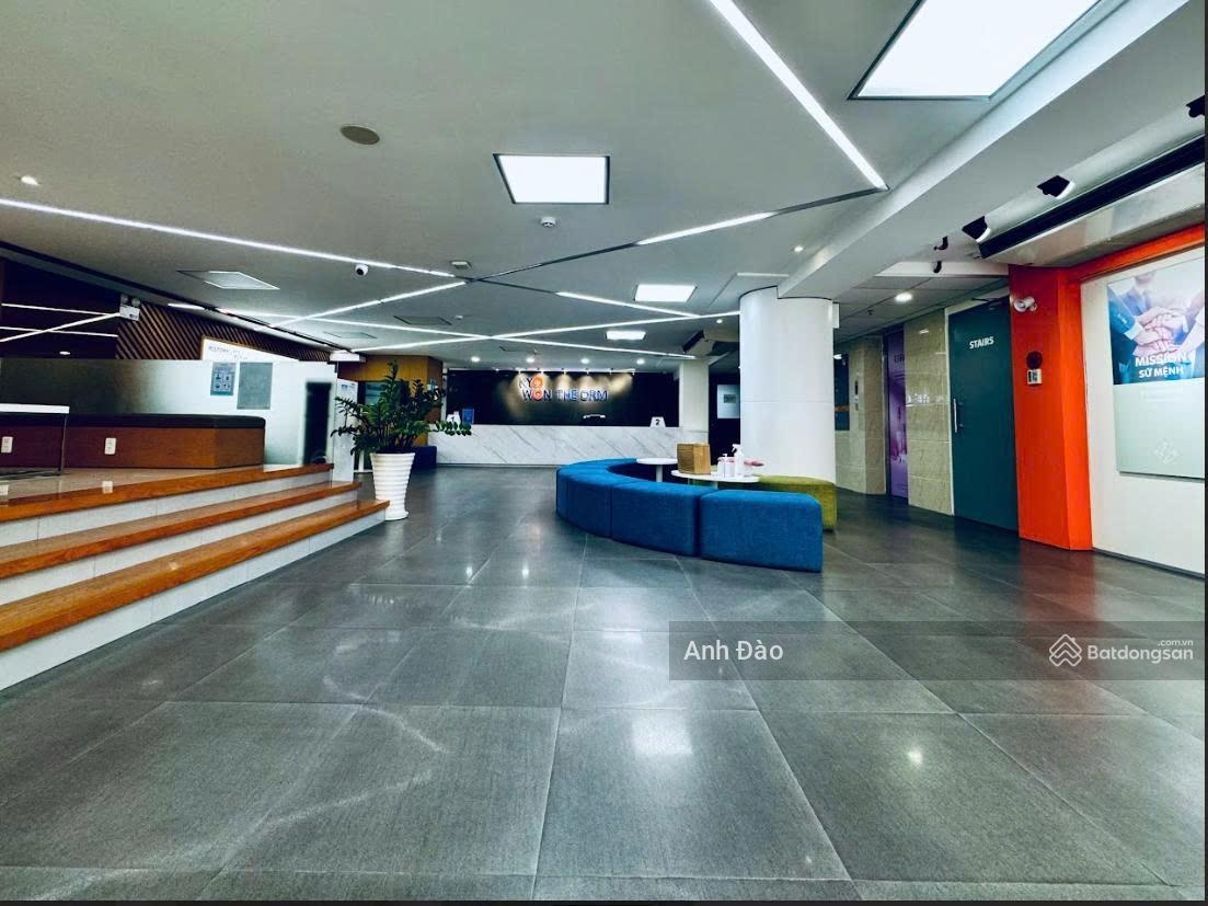 Cho thuê tòa nhà khu Phan Tôn, Đa Kao, Quận 1.