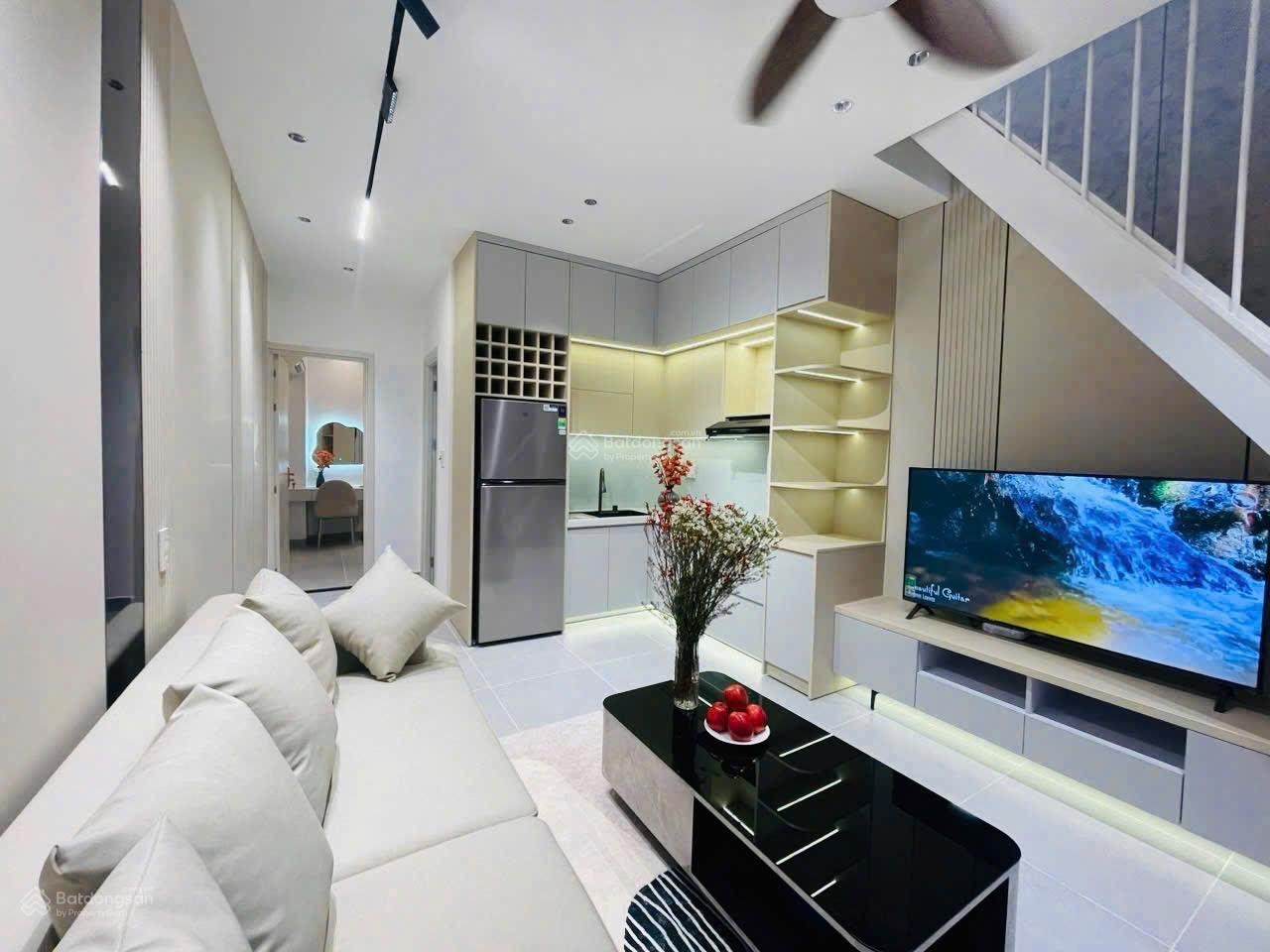 Nhà đẹp 2 tầng - k19x trần cao vân- trung tâm thành phố.