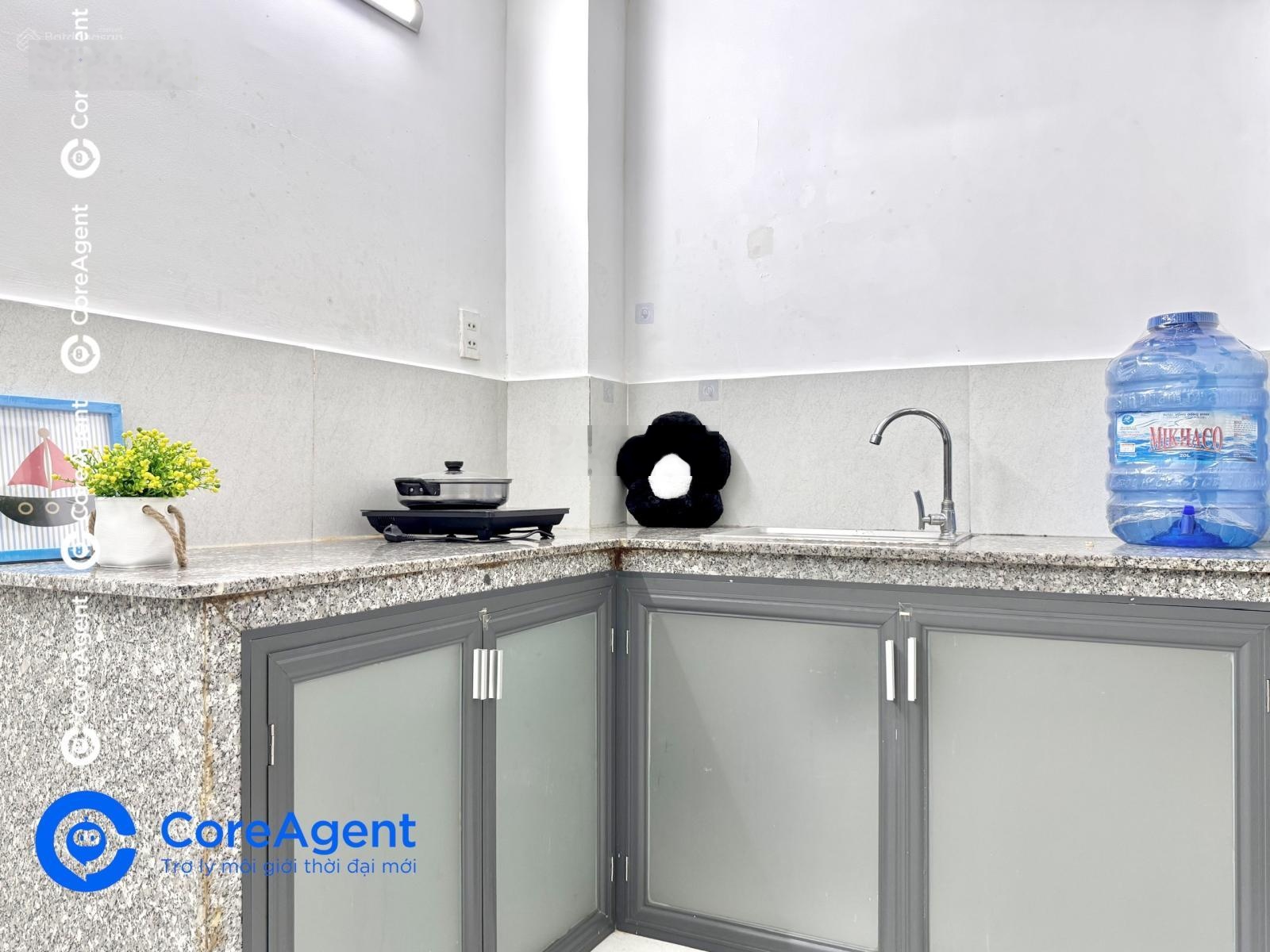 Phòng trọ giá rẻ - full NT - thang máy ngay Luỹ Bán Bích - sạch sẽ