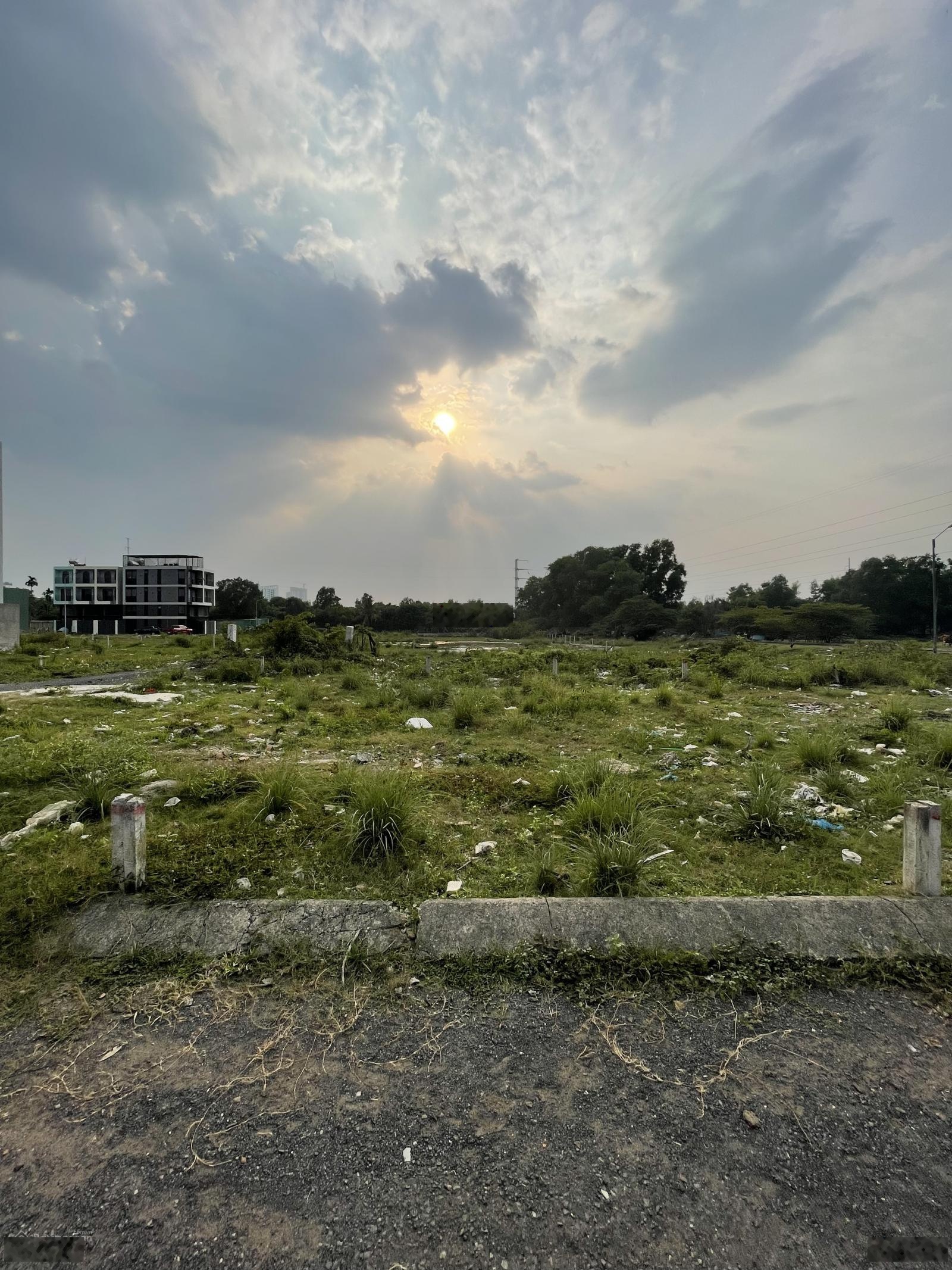 Đất 53m2 sổ sẵn full thổ cư hẻm 6m Ngô Chí Quốc, 3,1 tỷ