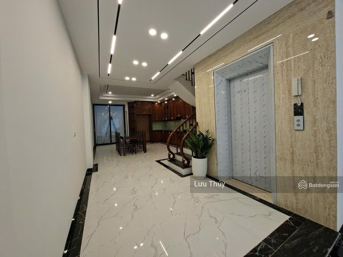 Bán nhà phố ngọc lâm long biên 21 tỷ 80m2 mt 5m 6t ô tô kinh doanh