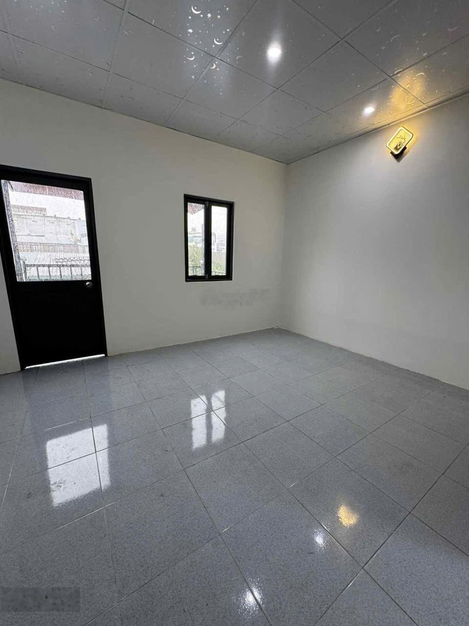 Bán nhà 4 tầng Lê Đình Cẩn, phường Tân Tạo, quận Bình Tân