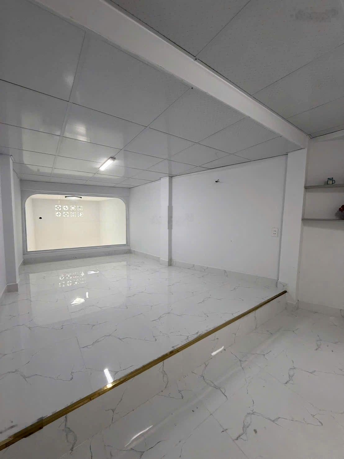 Nhà mới hẻm xe hơi lũy bán bích - 38m 2 tầng btct - gần tô hiệu, hòa bình, giáp q.11