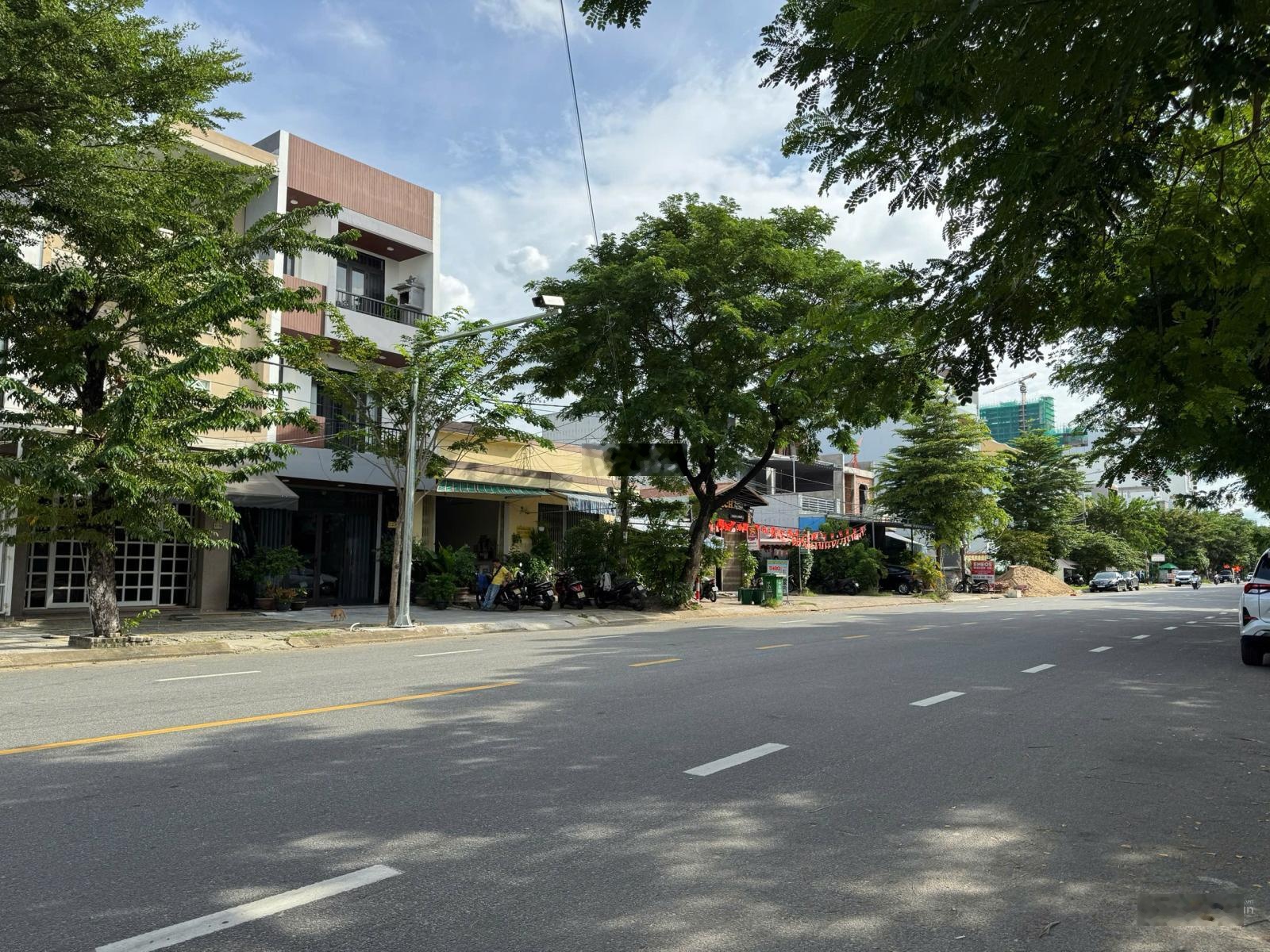 Bán gấp lô đất Đẹp MT đường 15m Hồ Hán Thương - Sát Góc Khúc Hạo, KD tốt Sơn Trà- Giá rẻ 11,2 tỷ TL