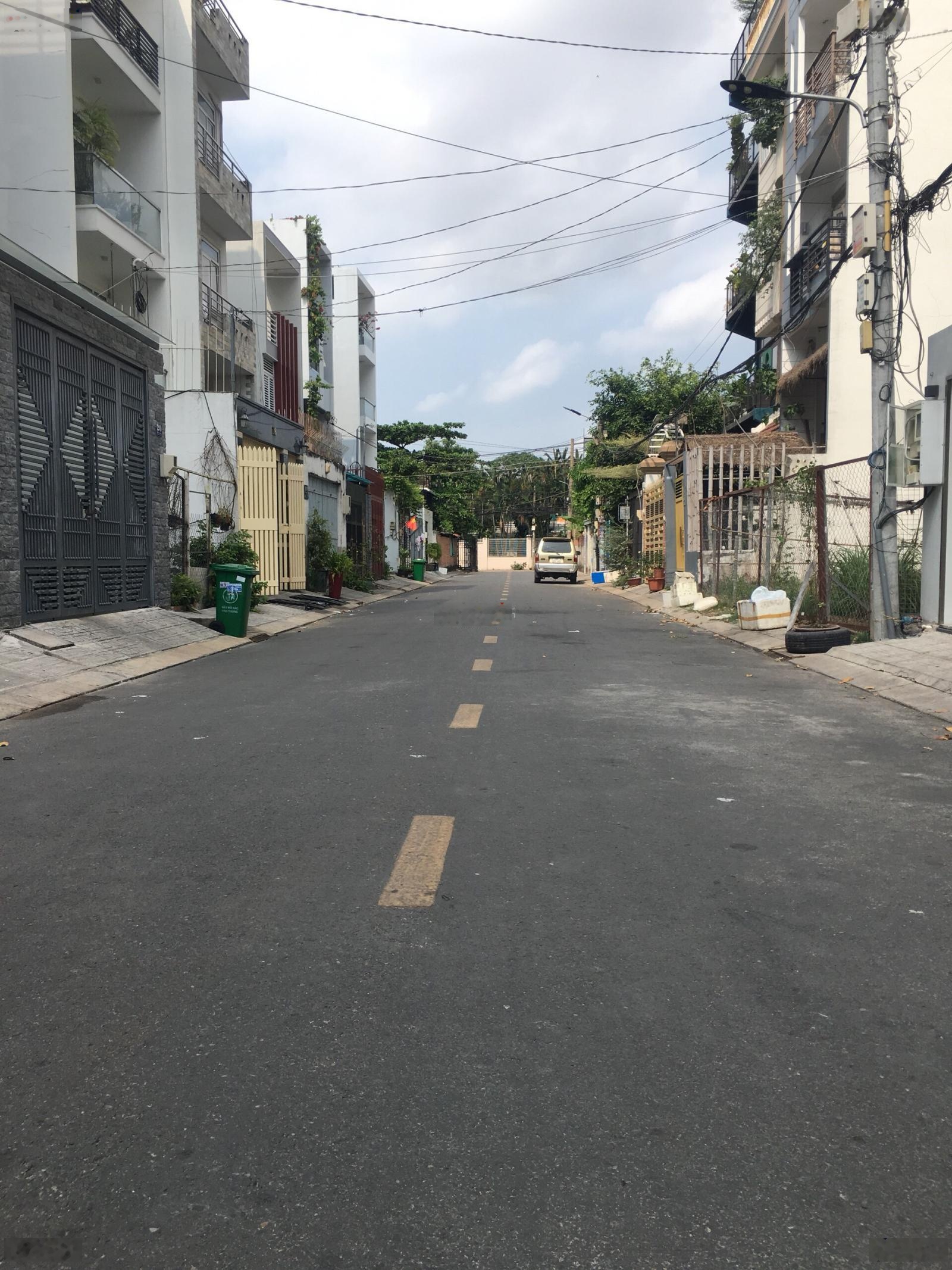 Bán nhà đường số 16 sau căn hộ The Vista Phường An Phú Quận 2