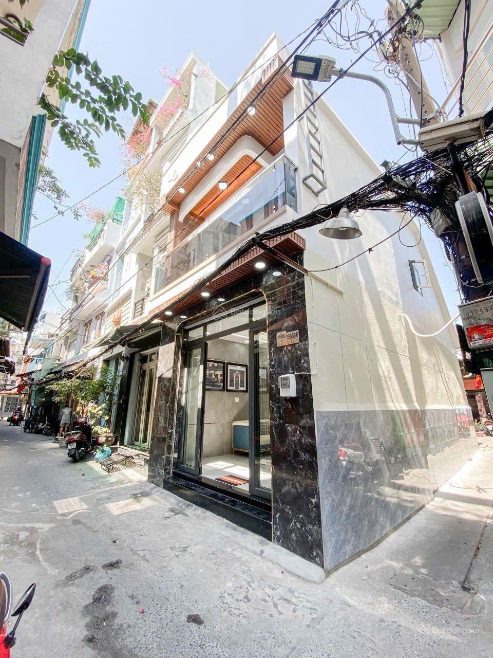 Bán nhà mới đẹp 2 tầng tặng Full nội thất hẻm thông Ông Ích Khiêm Q11