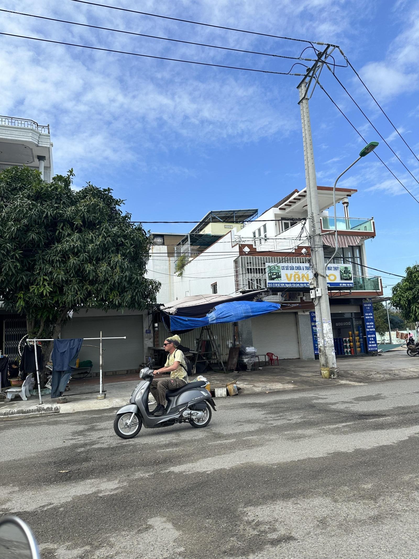 Bán lô kề góc view trực diện biển- 140m ngang 10m - đường nhựa rộng 30m- giá 12tỷ500