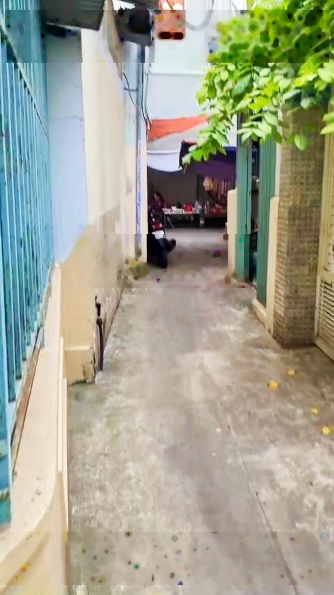 Nhà 2 tầng, Góc 2 mặt thoáng hẻm Cù Huân _ sát biển Trần Phú cách đường chính ô tô 20m Giá : 7 tỷ