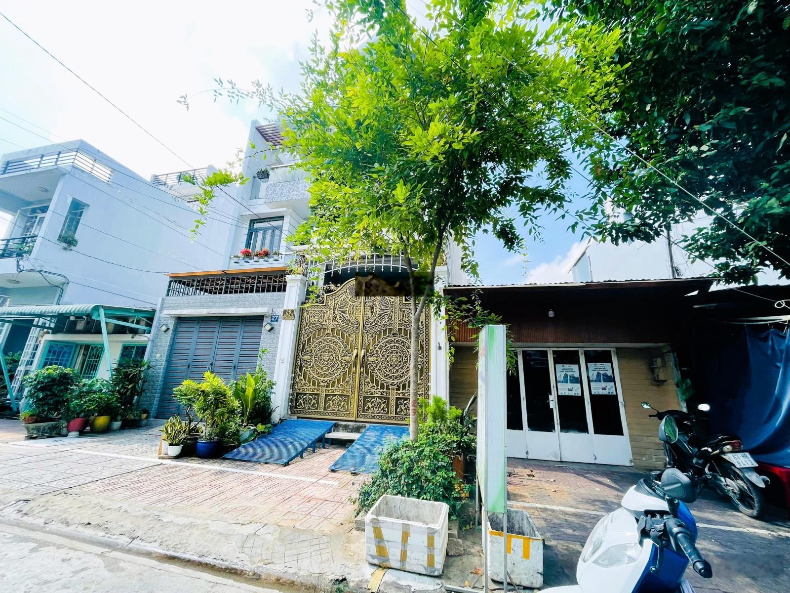 Giá tốt - bán nhà cấp 4 mặt tiền đường số 10 phước bình - đường bàn cờ thông tứ phía - giá: 9.2 tỷ