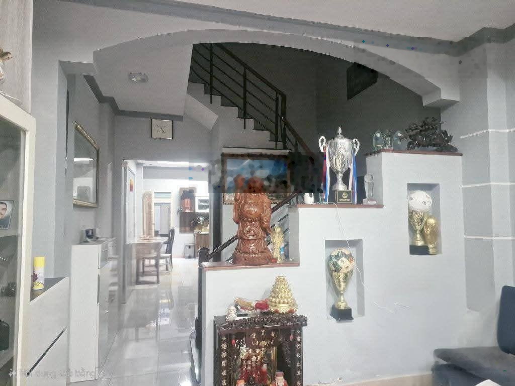 Siêu phẩm Ngọc Khánh, nhà đẹp ở ngay, 46m2 3T 9,7 tỷ