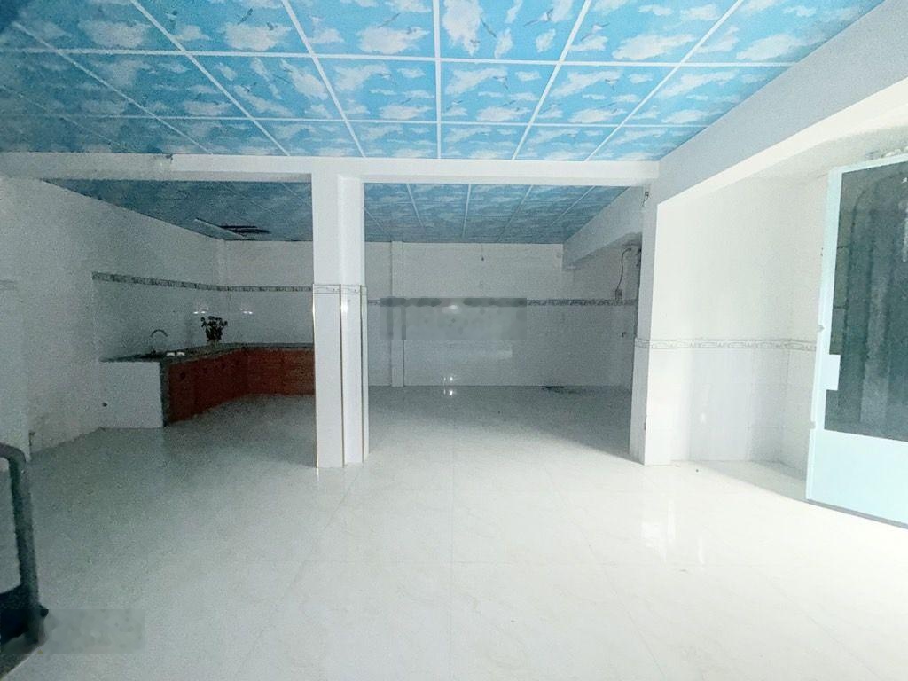 Nhà tt bình thạnh - 55m2 - ngang 7m - hẻm 8m - gần học viện cán bộ - 7.x tỷ tl