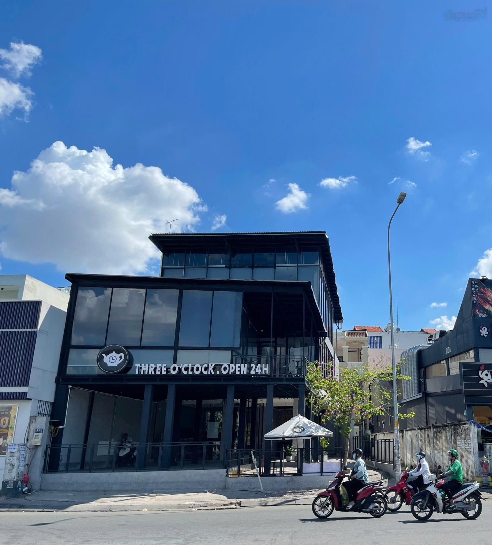 Cho thuê góc 2MT 459 - 461 Phan Văn Trị, Quận Gò Vấp đối diện Emart