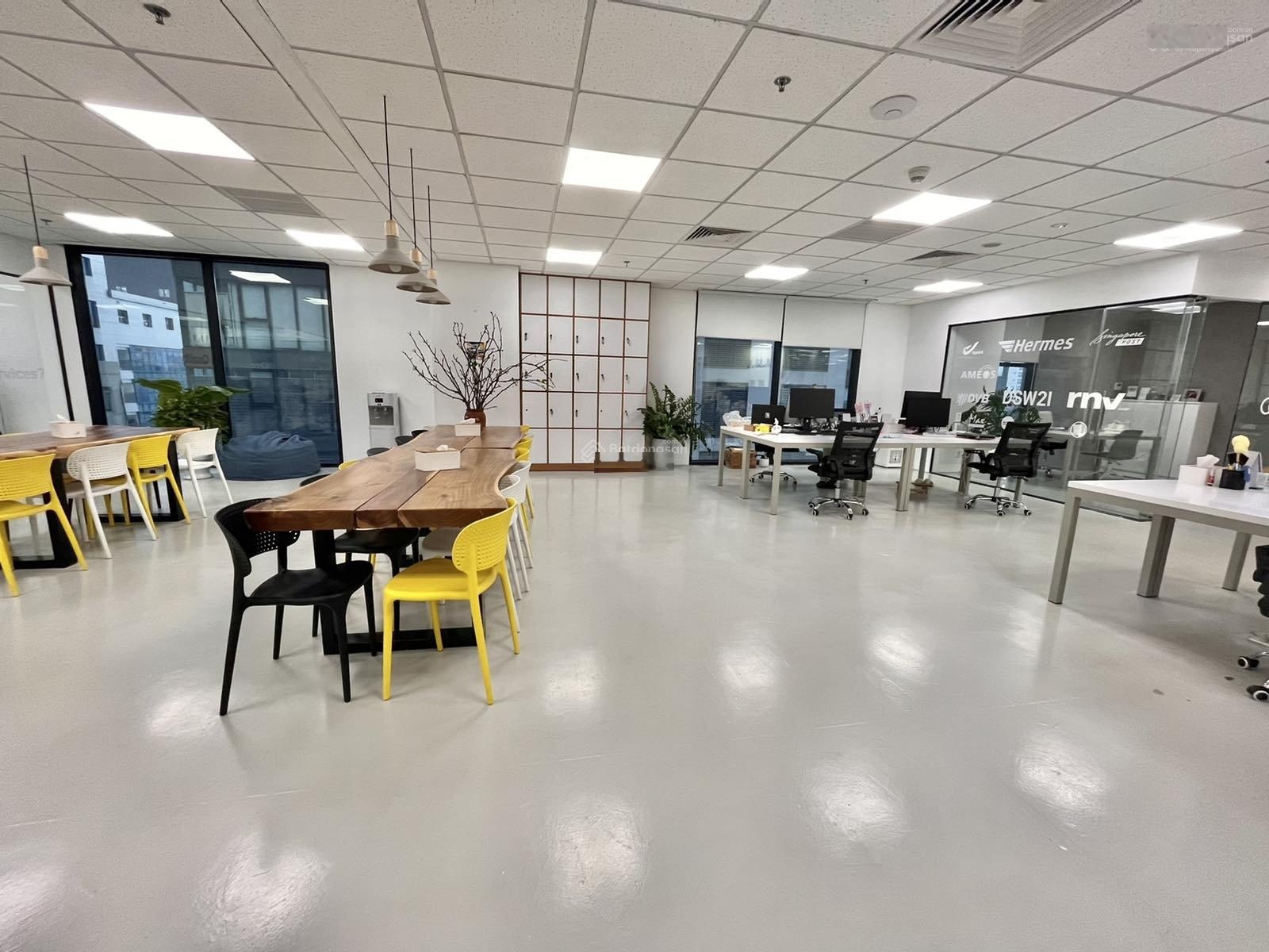 Cho thuê văn phòng 130m; 260m2....900m2 giá thuê 169k/m2 Tòa nhà PCCC đầy đủ, Vạn Phúc, Hà Đông