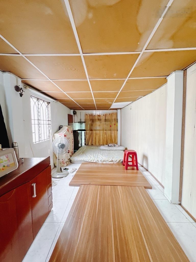 Bán nhà Tôn Đản 50m2 1 tầng ĐTN 4,5m KDC không QH giá 4,6 tỷ
