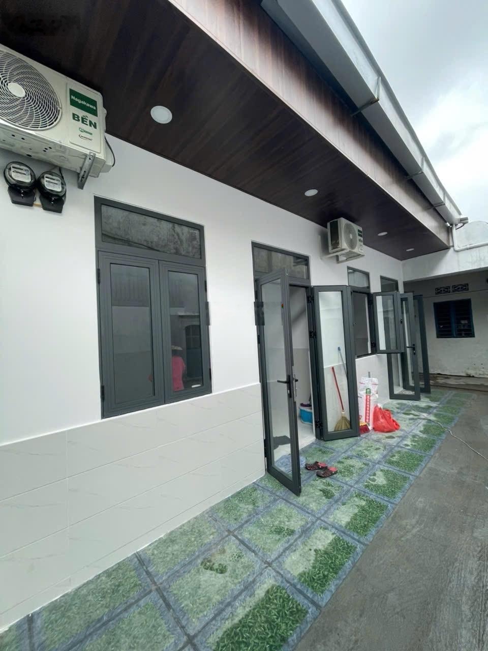 Bán dãy căn hộ đang ở & cho thuê dòng tiền 10 triệu/1 tháng. Giá chỉ 3.15 tỷ