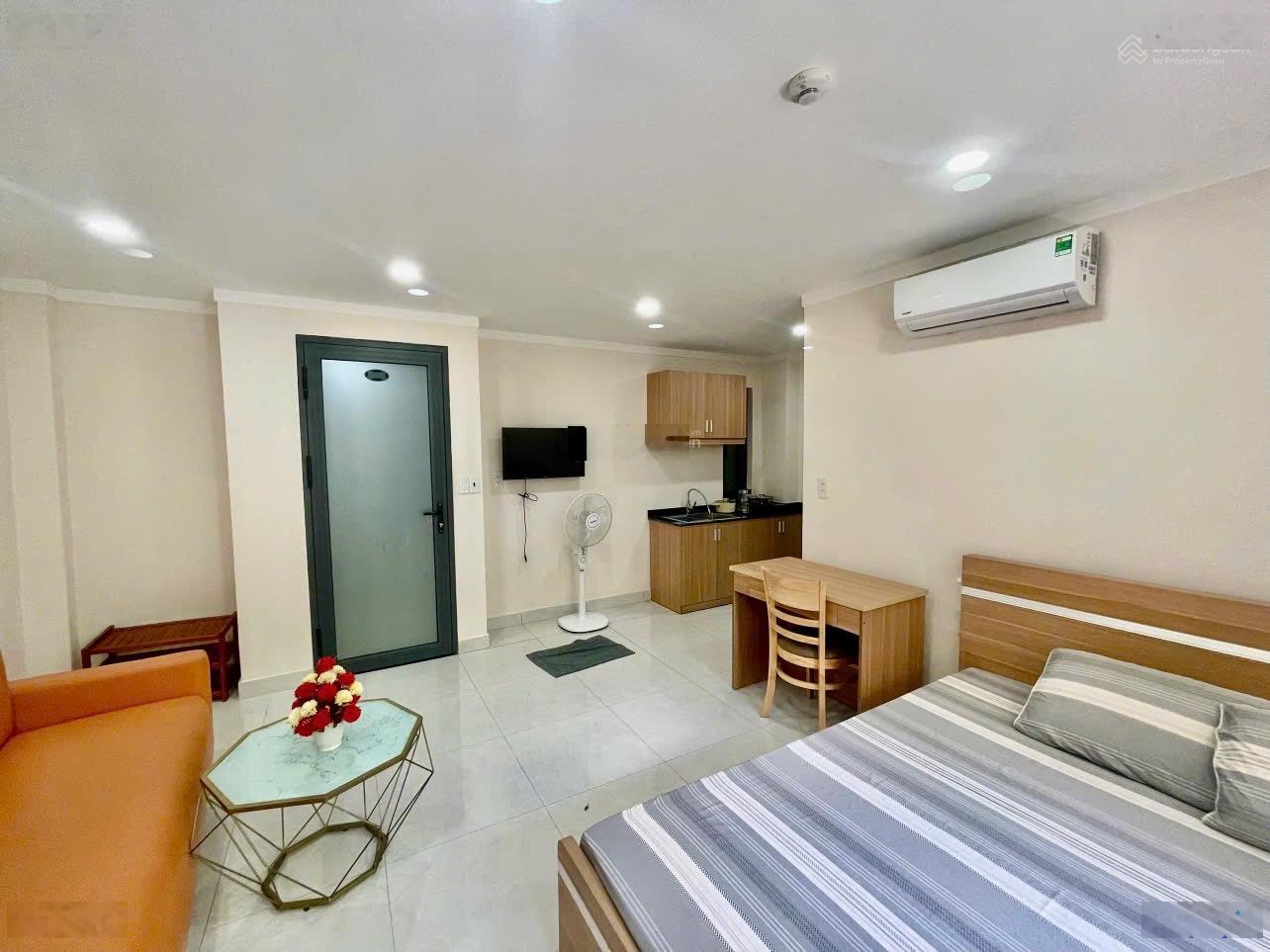 Cho Thuê Phòng Full Nội Thất, Cửa Sổ Lớn 35m2 Ngay Hồ Văn Huê Tiện Đi Q1, Q2, Q3, chợ Bà Chiểu