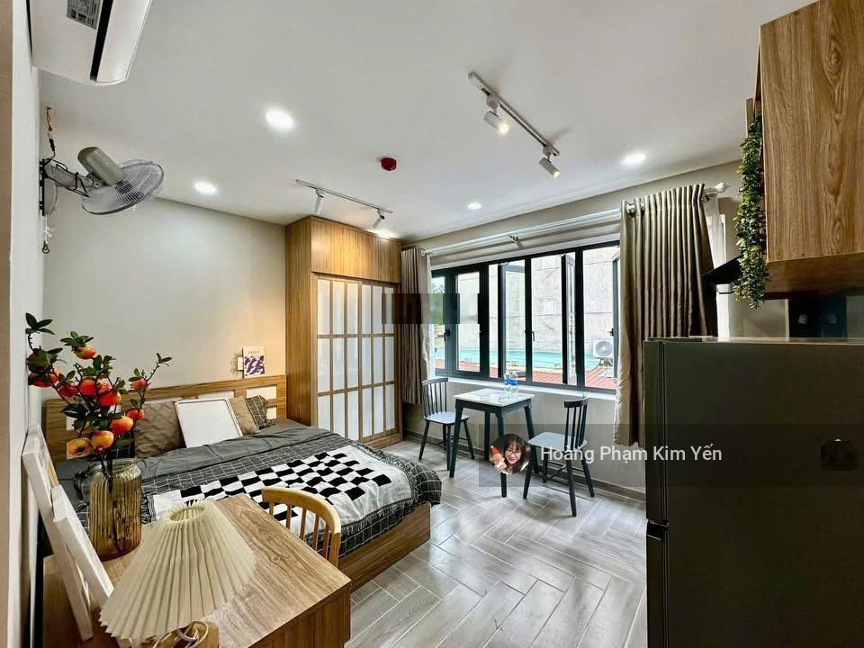 Cực khoái! CCMN Nguyễn Khang, 18PKK, Dòng tiền 105tr/th, thuê kín phòng, bagac đỗ, full PCCC