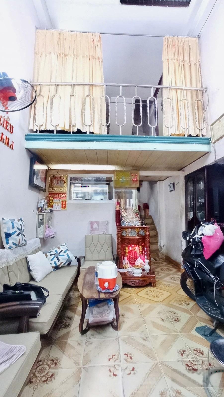 Nhà Quận 3 - nhà 4 tầng - hẻm xe 3 gác thông - đất vuông vức - chỉ 6 tỷ