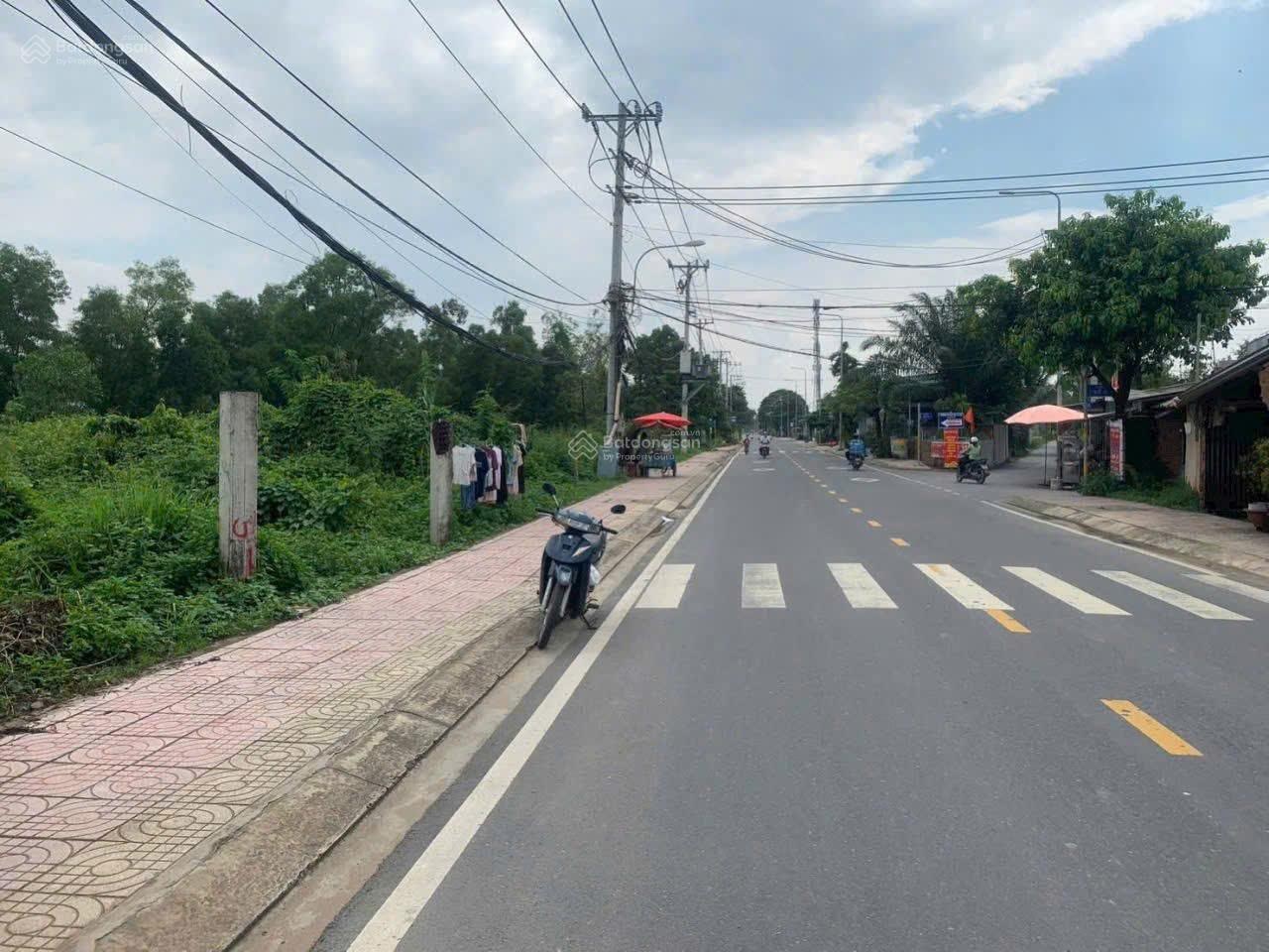 Bán đất mặt tiền sông 3ha2 chỉ 20tr/m2 Long Phước - Sông ĐN, P. Long Phước Q9