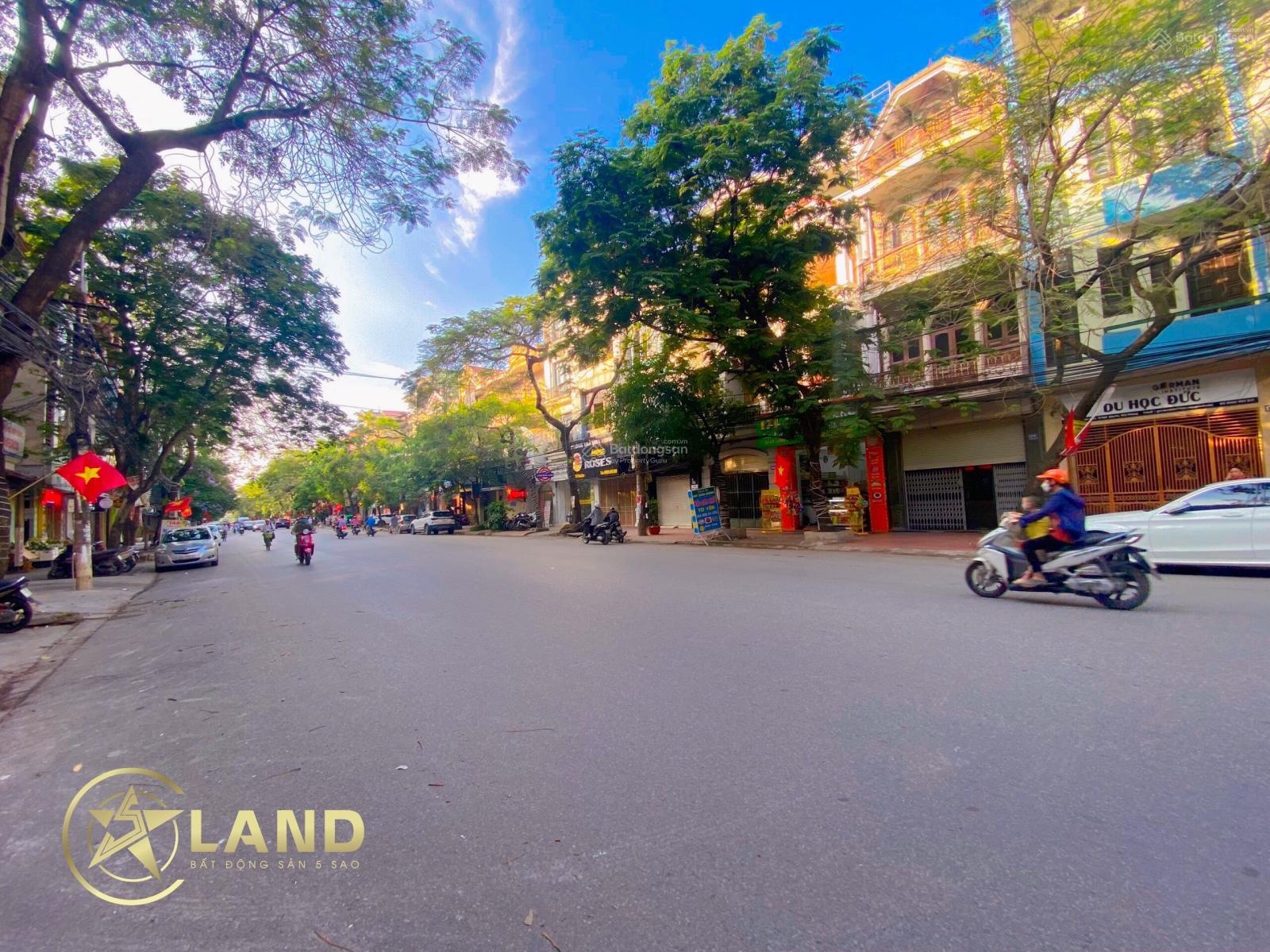 Cho thuê mặt bằng mặt đường Văn Cao, Hải Phòng 180m2, MT 9m, Vị trí đẹp. Lh 0389451819