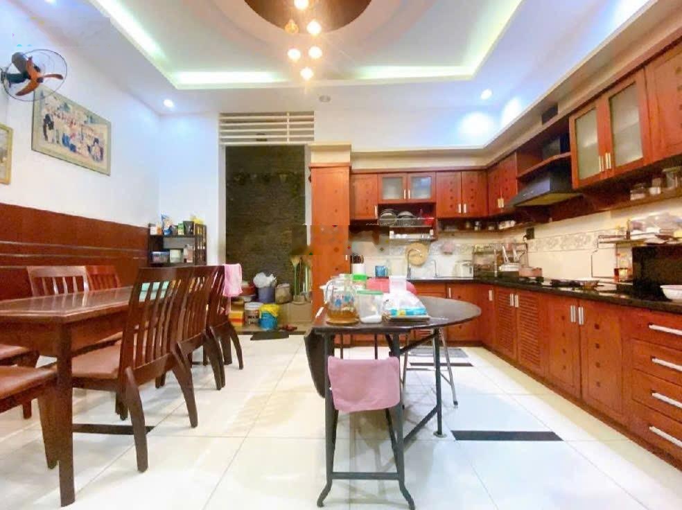 Bán nhà đẹp khu K300, phường 12, Tân Bình, 82,5m2, 5X16,5, 4 tầbg BTCT, ô tô vào nhà, 19,9 tỷ.