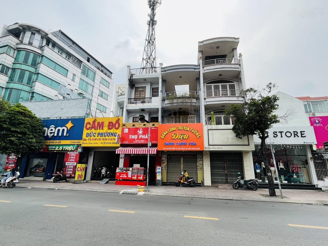 Mặt tiền kinh doanh đường Gò Dầu, cách ngã 4 Tân Sơn Nhì 300m. (DT: 4x20m 4 tầng). Giá: 17.5 tỷ