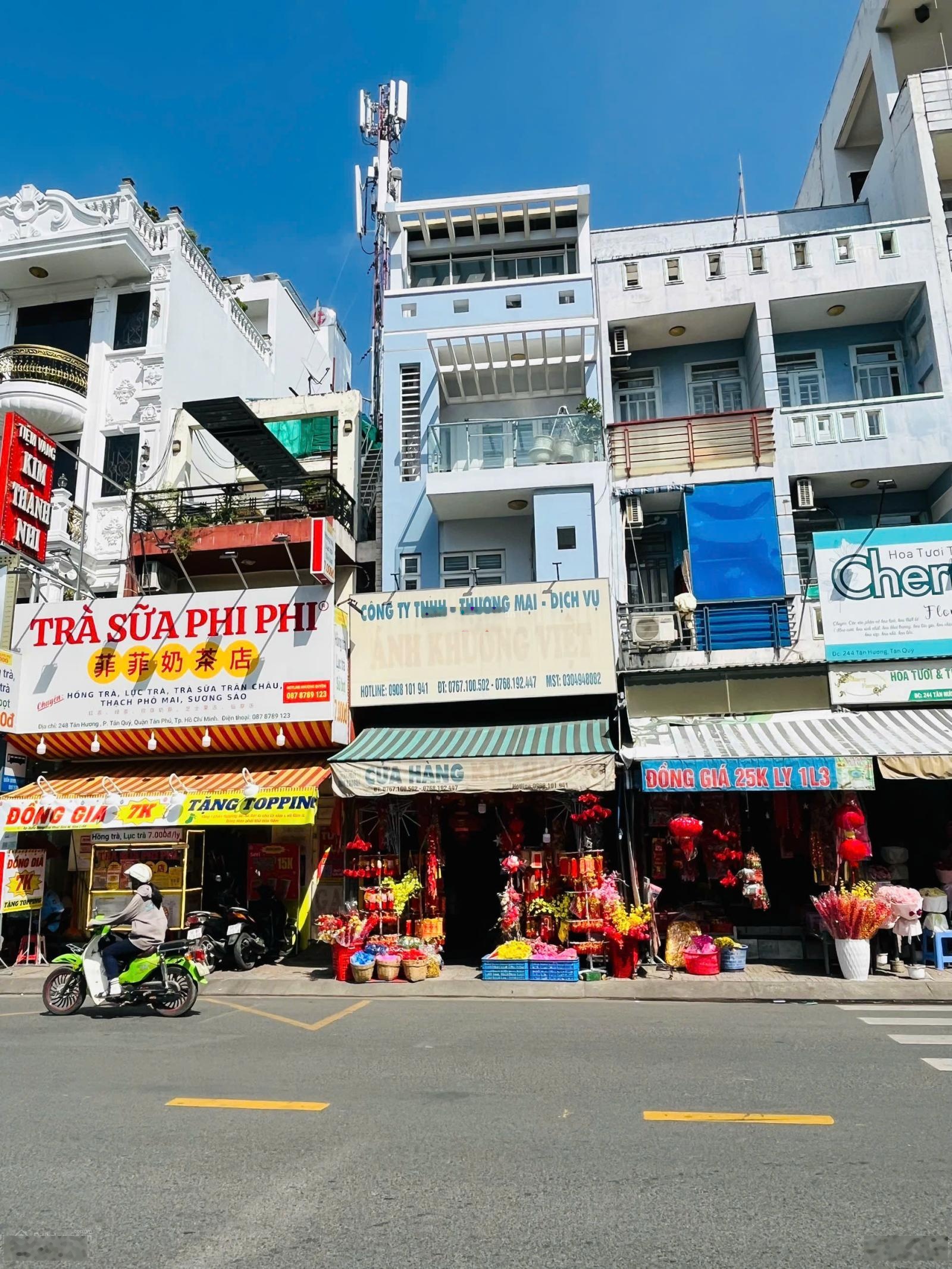 Mặt tiền kinh doanh đường Tân Hương, đoạn sung ngay chợ. (DT:4x14m 4 tầng). Giá: 16 tỷ